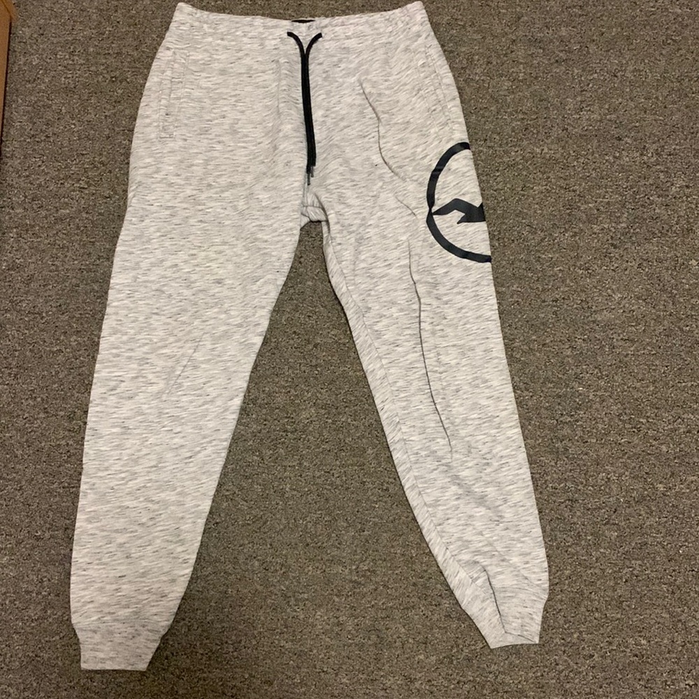 White Hollister mens joggers size small, fits bigger